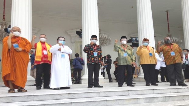 vaksin lintas agama