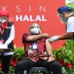 Ronald Rischard Tapilatu – Kepala Biro Papua PGI Ikut Ambil Bagian dalam Vaksinasi Tahap ke 2