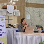 Satu Rumah, Tapi Berbeda Dunia: Merenungkan Kembali Ecclesia Domestica di Tengah Zaman yang Serba Cepat